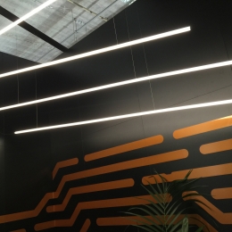 VT01 - Light & Build